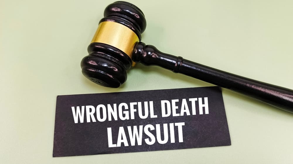 Judge’s gavel symbolizing wrongful death lawsuit, legal justice, court verdict, civil liability, compensation claims, and legal responsibility in wrongful death cases.